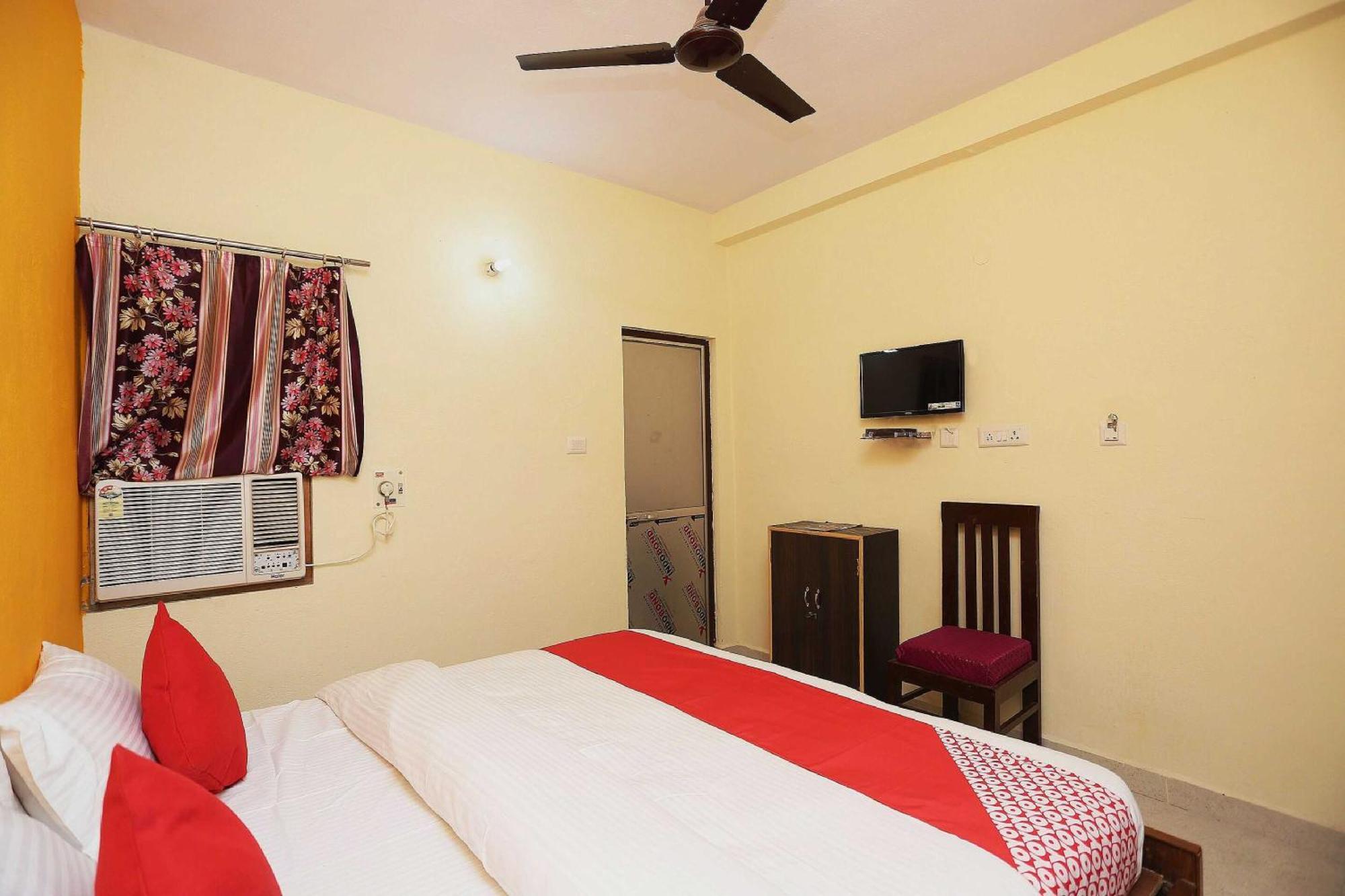 Hotel O Shree Shree Guest House Rāmnagar Kültér fotó